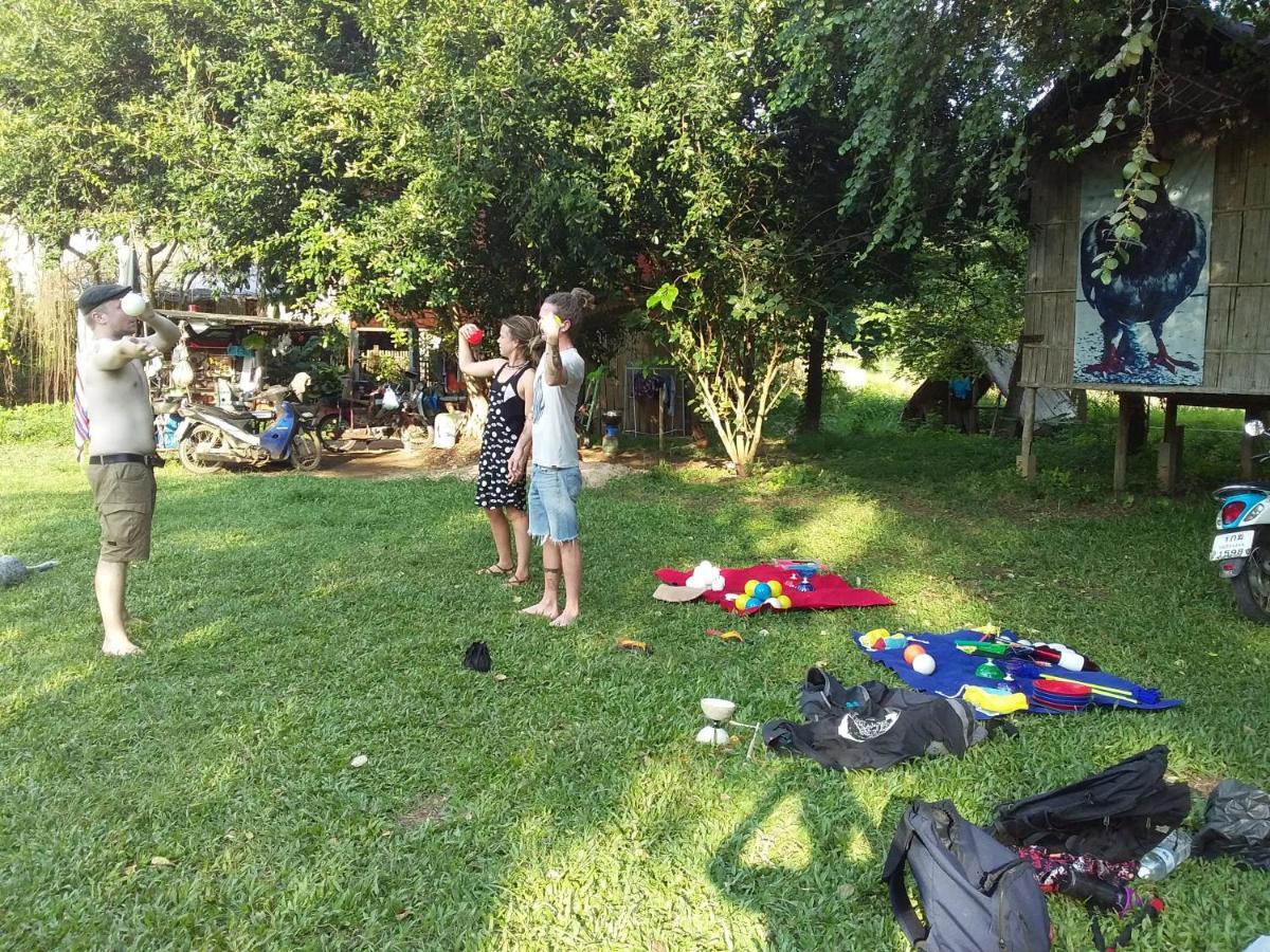 Pai River Jam Hostel & Campground Пай Экстерьер фото